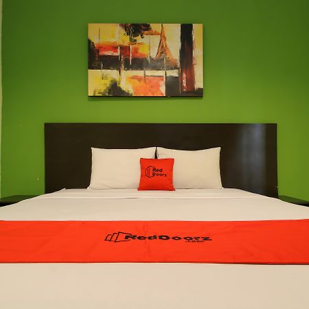 Reddoorz Plus @ Taman Siswa 2 Yogyakarta Ngoại thất bức ảnh