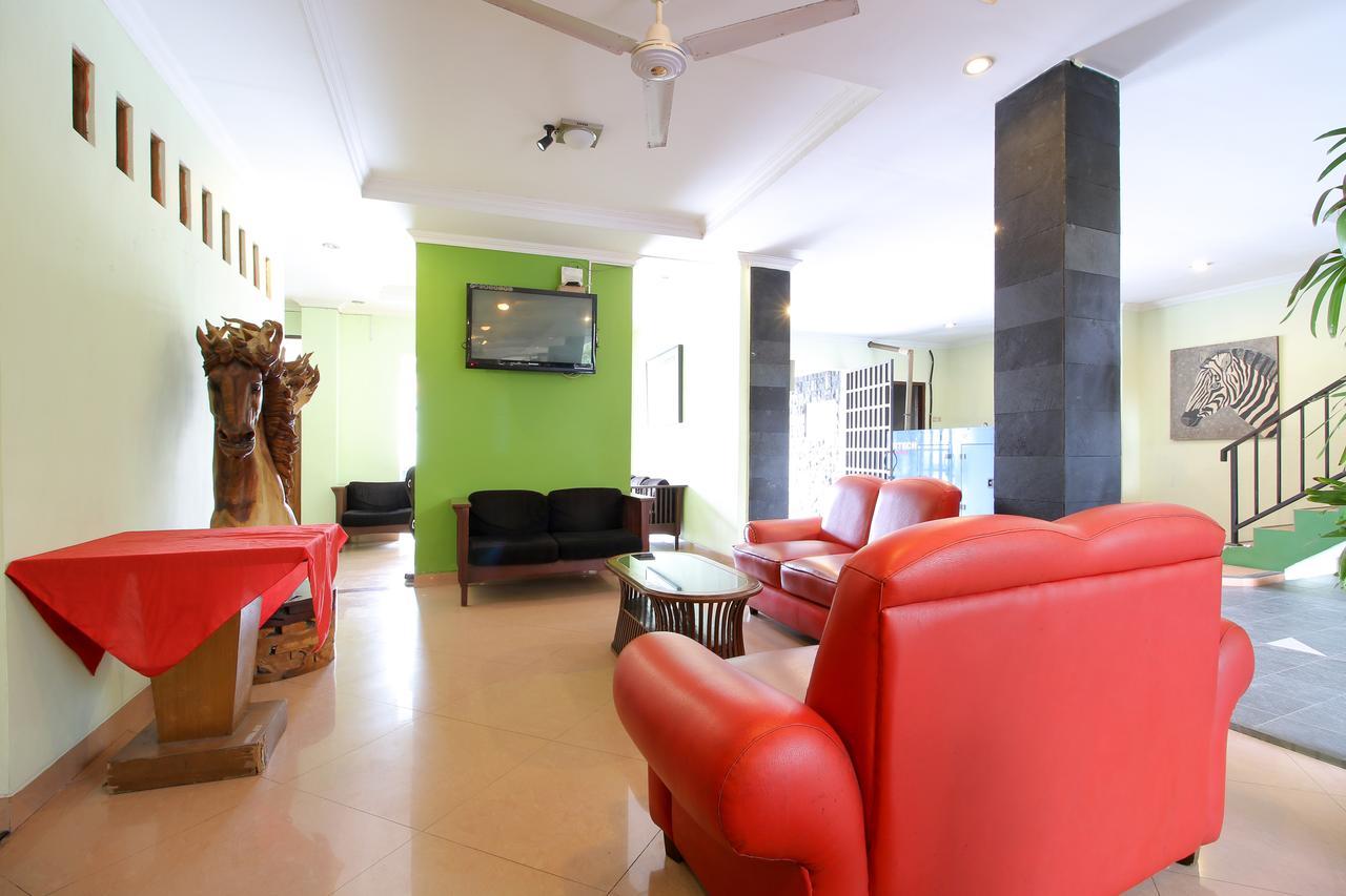 Reddoorz Plus @ Taman Siswa 2 Yogyakarta Ngoại thất bức ảnh